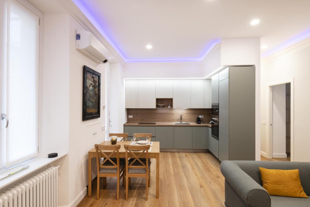 Easylife - Confortevola Dimora In Porta Venezia Milão Exterior foto